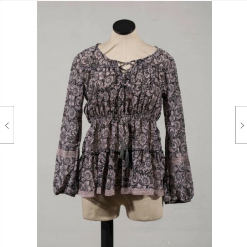 Knox Rose Sheer Lilac Daisy Tassel Crochet Boho Gypsy Peasant Tunic Top XS